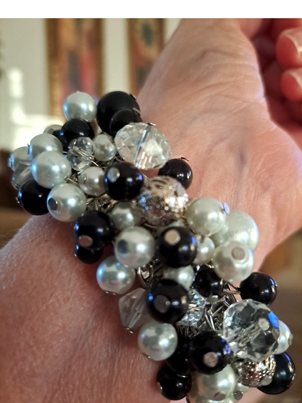 Beaded Stretch Bracelet Cluster Pearl Black & Silver